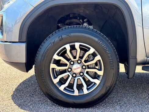 Used 2021 GMC Sierra 1500 AT4 w/ AT4 Premium Package image 14