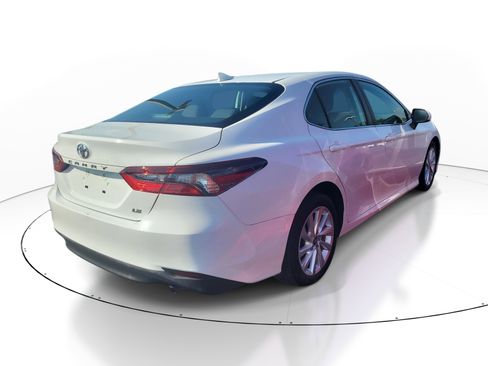 Used 2023 Toyota Camry LE FWD image 7