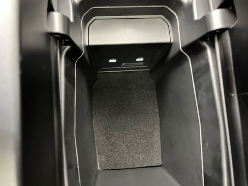 Certified 2025 MAZDA CX-50 AWD 2.5 Hybrid w/ Premium Pkg image 27