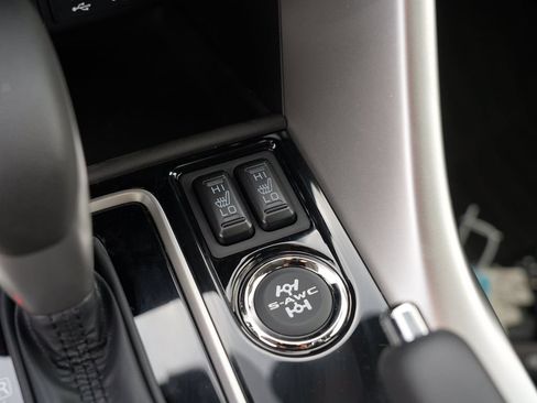 New 2026 Mitsubishi Eclipse Cross LE AWD/4WD image 25