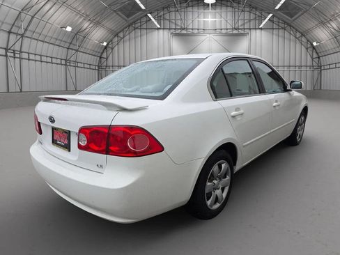 Used 2008 Kia Optima LX image 9