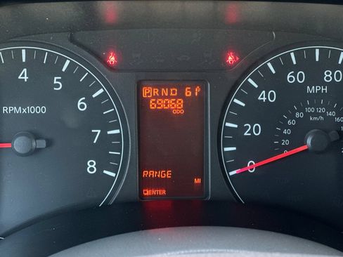 Used 2019 Nissan NV 3500 SL RWD image 38