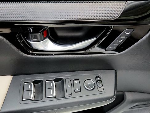 Used 2024 Honda CR-V EX-L image 23