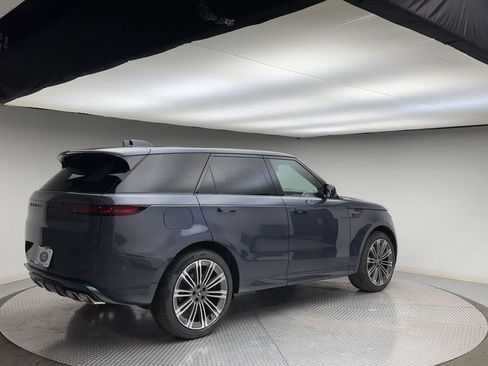 Certified 2025 Land Rover Range Rover Sport Autobiography AWD/4WD image 8