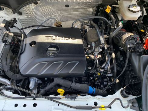 Used 2025 Buick Encore GX Preferred image 30