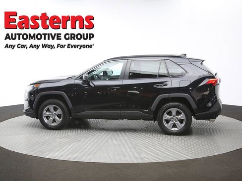 Used 2022 Toyota RAV4 LE image 60
