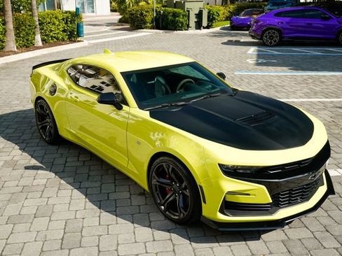Used 2019 Chevrolet Camaro SS image 39