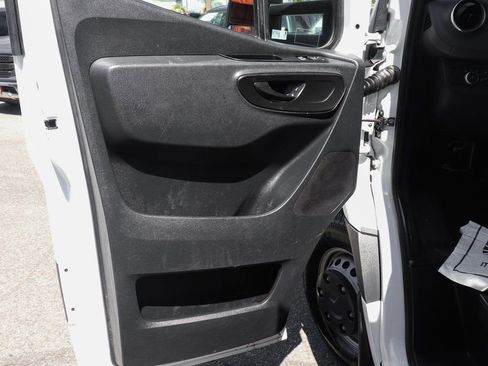 Used 2019 Mercedes-Benz Sprinter 170 image 13