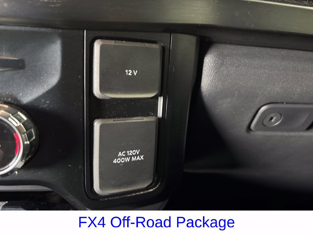 Used 2023 Ford F250 Lariat w/ Lariat Ultimate Package AWD/4WD image 24