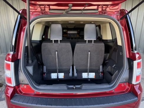Used 2019 Ford Flex Limited image 18