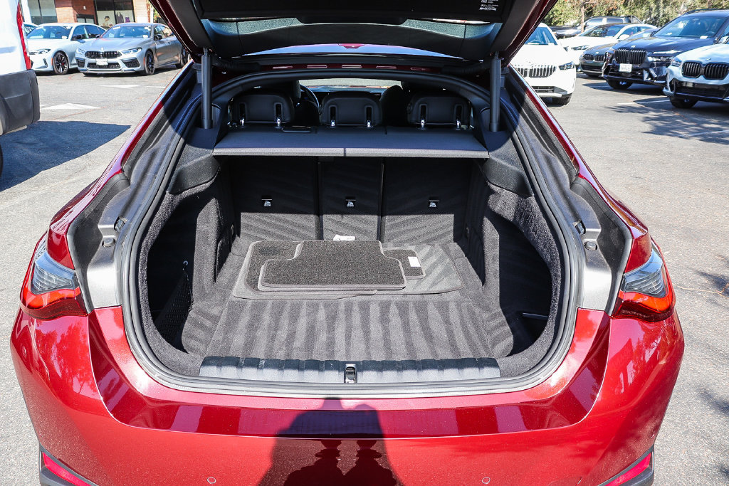 Certified 2023 BMW i4 eDrive35 RWD image 25