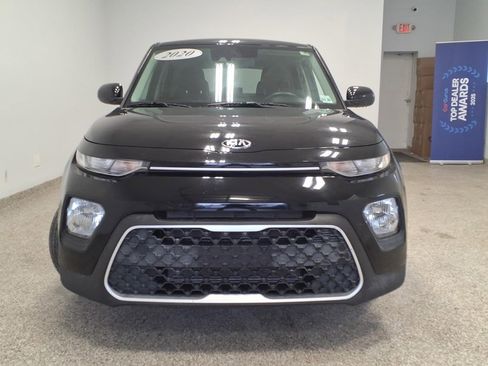 Used 2020 Kia Soul S image 2