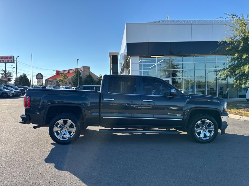 Used 2018 GMC Sierra 1500 SLT AWD/4WD image 12