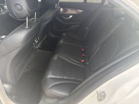 Used 2017 Mercedes-Benz C 300 4MATIC Sedan image 23
