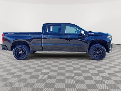 Used 2021 Chevrolet Silverado 1500 LT Trail Boss w/ Convenience Package II image 4