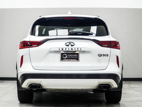 Used 2023 INFINITI QX50 Sport FWD image 11