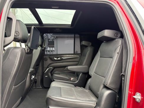 Used 2023 GMC Yukon XL Denali w/ Denali Reserve Package image 38
