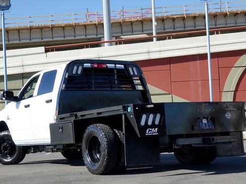 Used 2018 RAM 3500 Tradesman w/ Chrome Appearance Group image 22