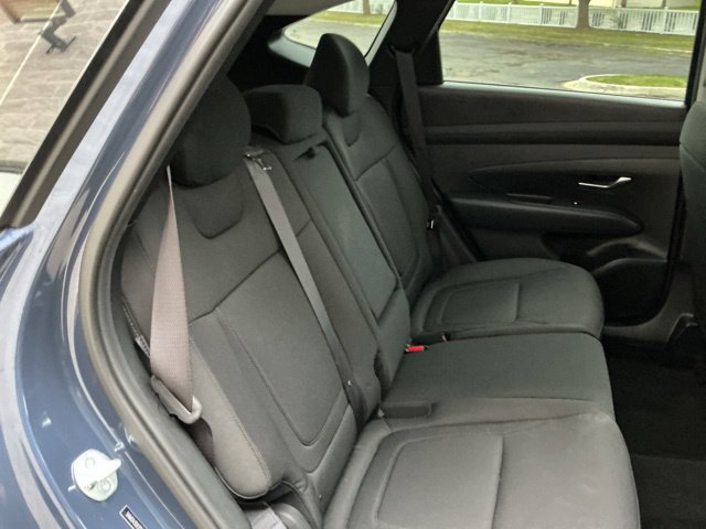 Certified 2025 Hyundai Tucson SE FWD image 40