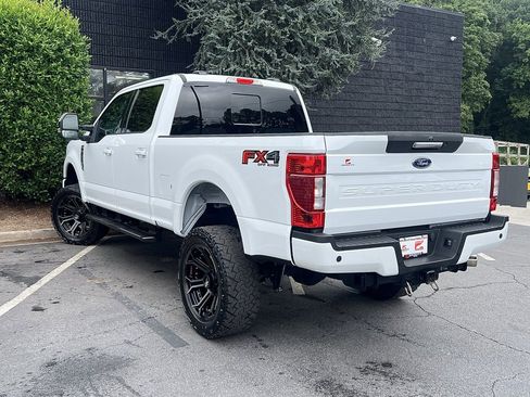 Used 2022 Ford F250 Lariat image 17