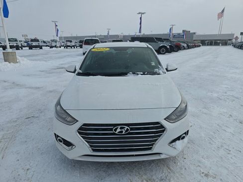 Used 2022 Hyundai Accent SEL image 10