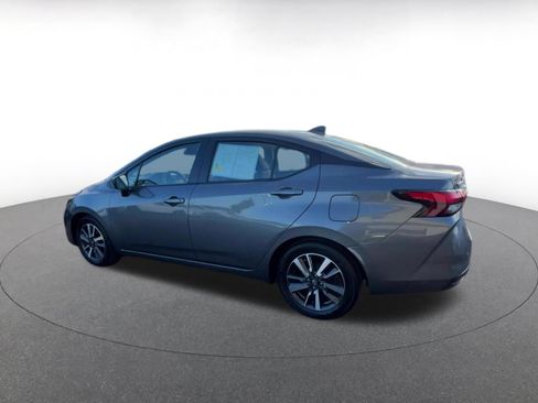 Used 2025 Nissan Versa SV FWD image 10