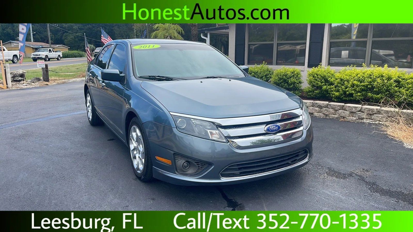 Used 2011 Ford Fusion SE FWD image 1