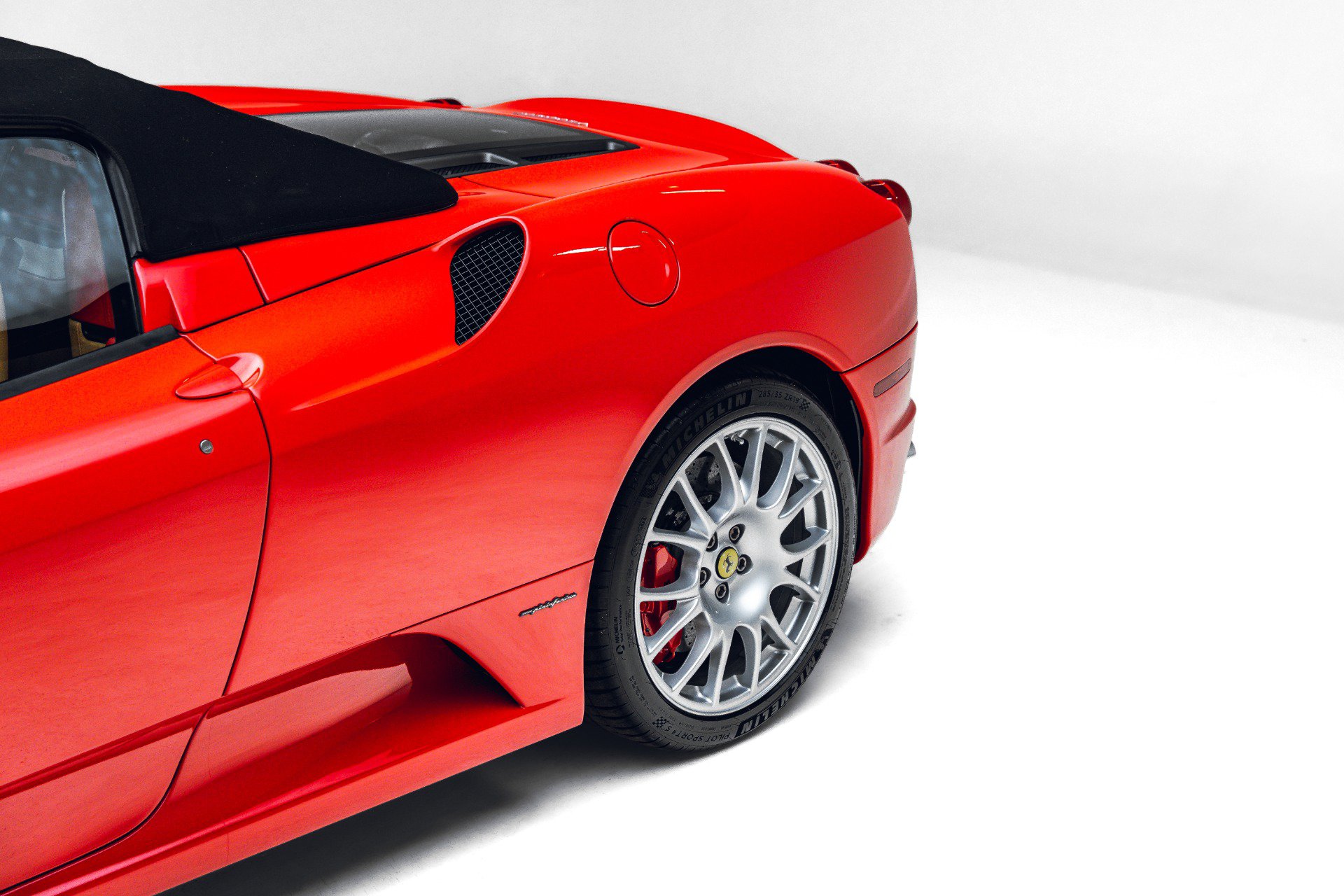 Used 2009 Ferrari F430 Spider RWD image 16