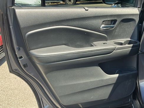Used 2019 Honda Pilot Touring image 25
