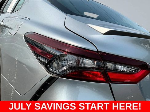 Used 2022 Toyota Camry SE FWD image 25