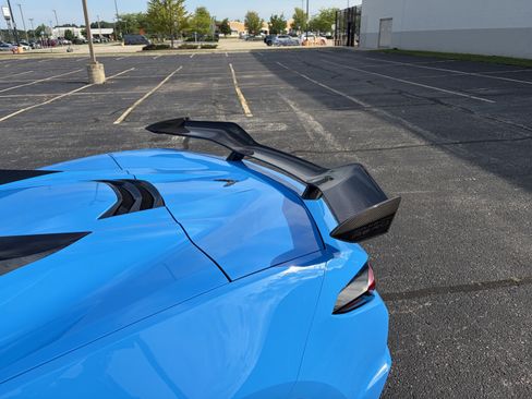 Used 2023 Chevrolet Corvette Z06 w/ Z07 Performance Package RWD image 23