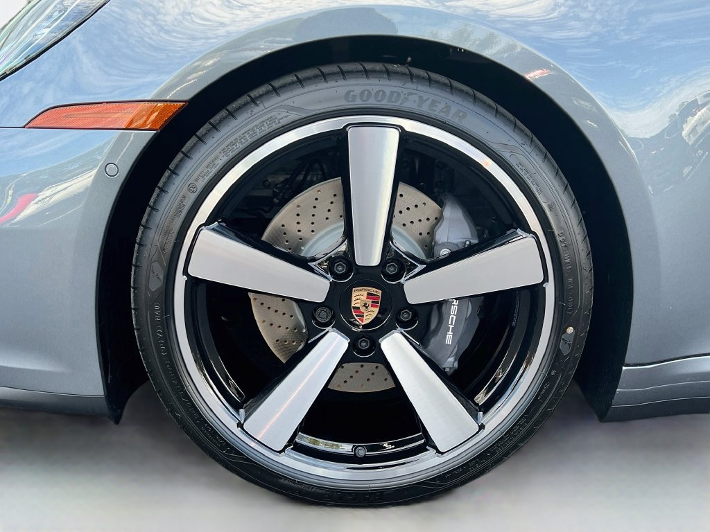New 2026 Porsche 911 Carrera RWD image 31