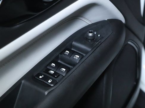 Used 2025 Jeep Compass Limited AWD/4WD image 16