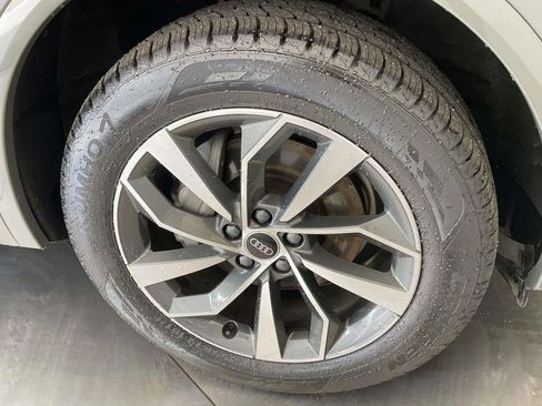 Certified 2024 Audi Q5 2.0T Premium Plus w/ Premium Plus Package image 14