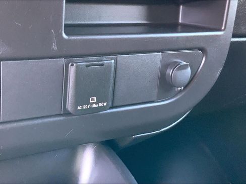 Used 2021 Chevrolet Express 2500 w/ Driver Convenience Package image 25