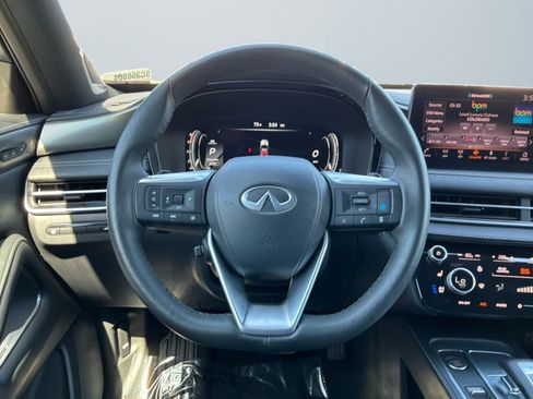 Used 2025 INFINITI QX60 Luxe w/ Black Edition AWD/4WD image 11