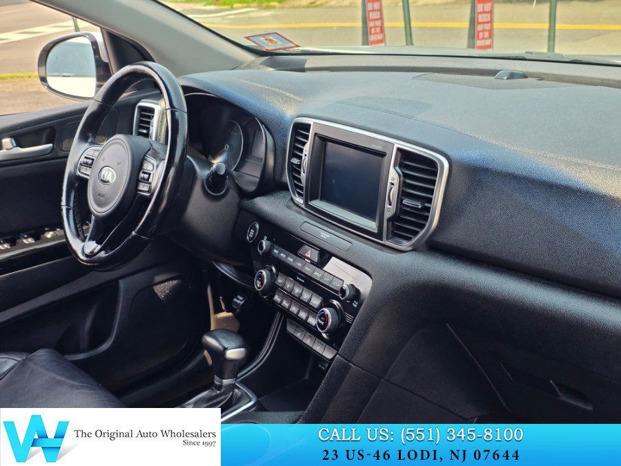 Used 2018 Kia Sportage EX w/ EX Premium Package AWD/4WD image 17