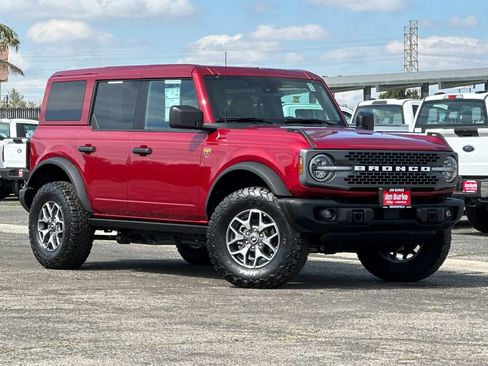 Certified 2025 Ford Bronco Badlands AWD/4WD image 1
