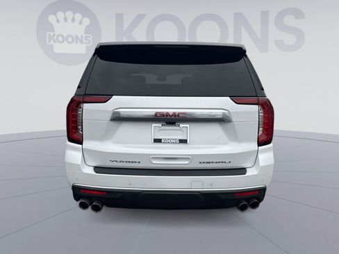 Used 2023 GMC Yukon Denali w/ Denali Reserve Package image 5