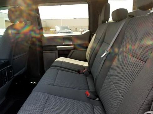 Used 2019 Ford F150 XLT w/ Equipment Group 302A Luxury AWD/4WD image 17