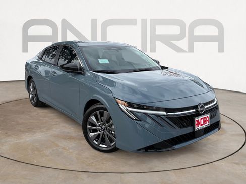 New 2026 Nissan Sentra SL w/ Floor Mat Package FWD image 4