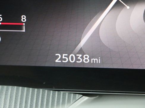 Used 2025 Nissan Murano SV FWD image 32