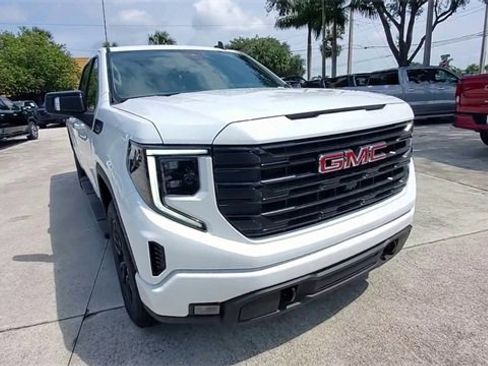 Used 2023 GMC Sierra 1500 Elevation w/ Preferred Package image 3