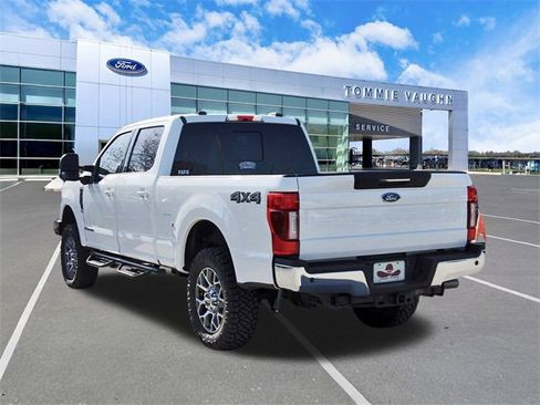 Used 2022 Ford F250 Lariat w/ Lariat Ultimate Package image 2
