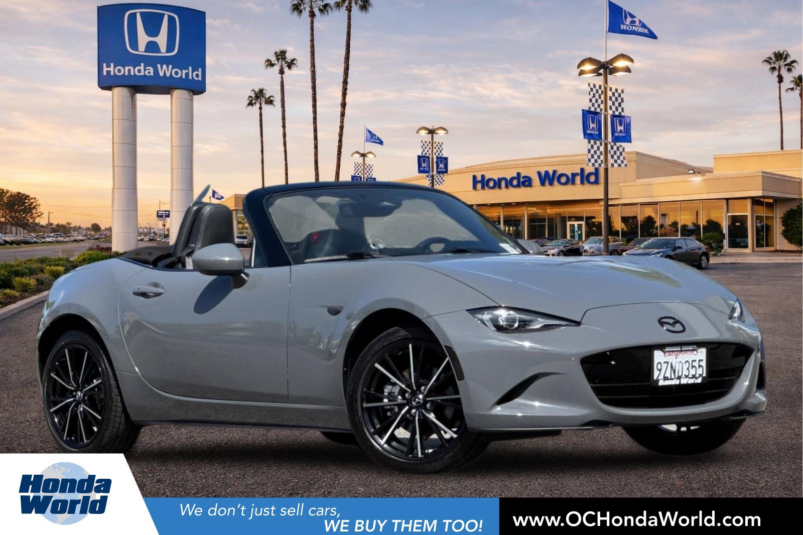 Used 2025 MAZDA MX-5 Miata Grand Touring RWD image 1