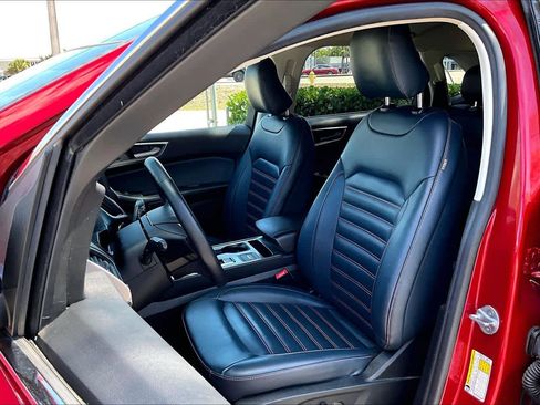 Used 2022 Ford Edge SEL w/ Sport Appearance Package AWD/4WD image 8