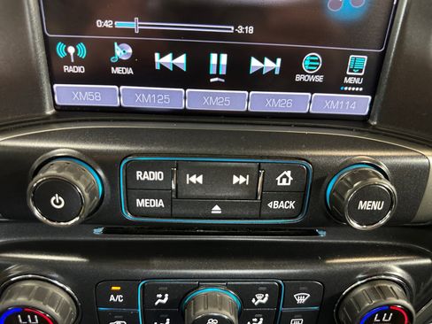 Used 2016 Chevrolet Silverado 1500 LTZ Z71 w/ LTZ Plus Package AWD/4WD image 17