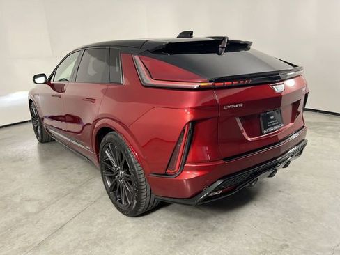 Certified 2026 Cadillac Lyriq V AWD/4WD image 33