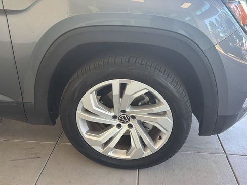 Certified 2023 Volkswagen Atlas SE w/ Panoramic Sunroof Package AWD/4WD image 10