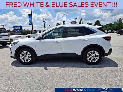 Certified 2023 Ford Escape Active w/ Tech Pack #1 AWD/4WD image 6